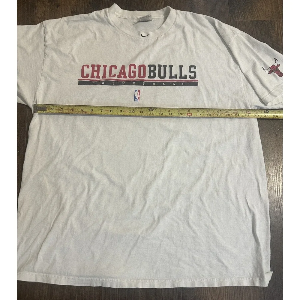 Vintage Chicago Bulls Shirt Men XL White NBA Mini Swoosh Collar 90s Nike
